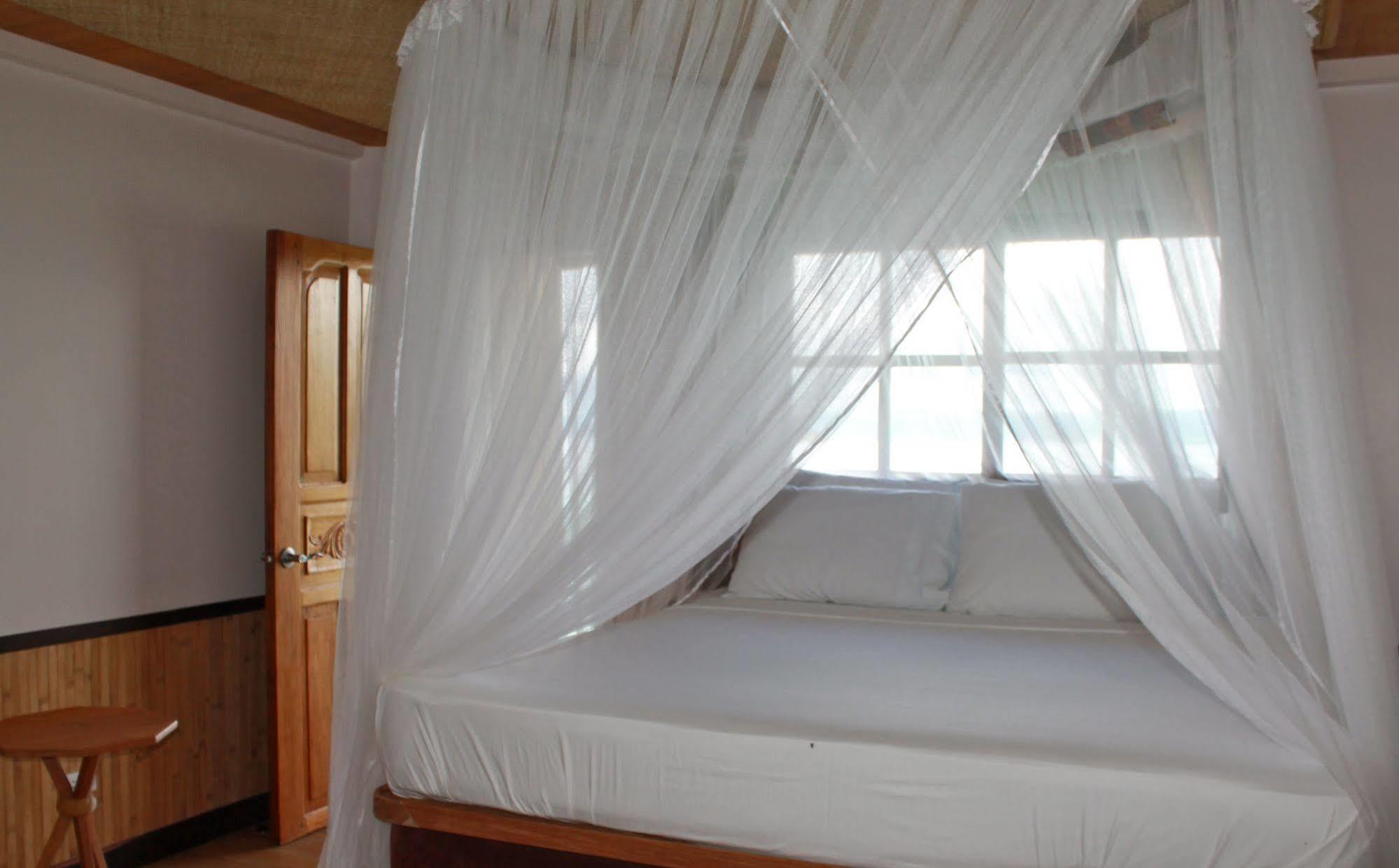 Noanoa Island (Adults Only) Hotel Taytay  Ngoại thất bức ảnh