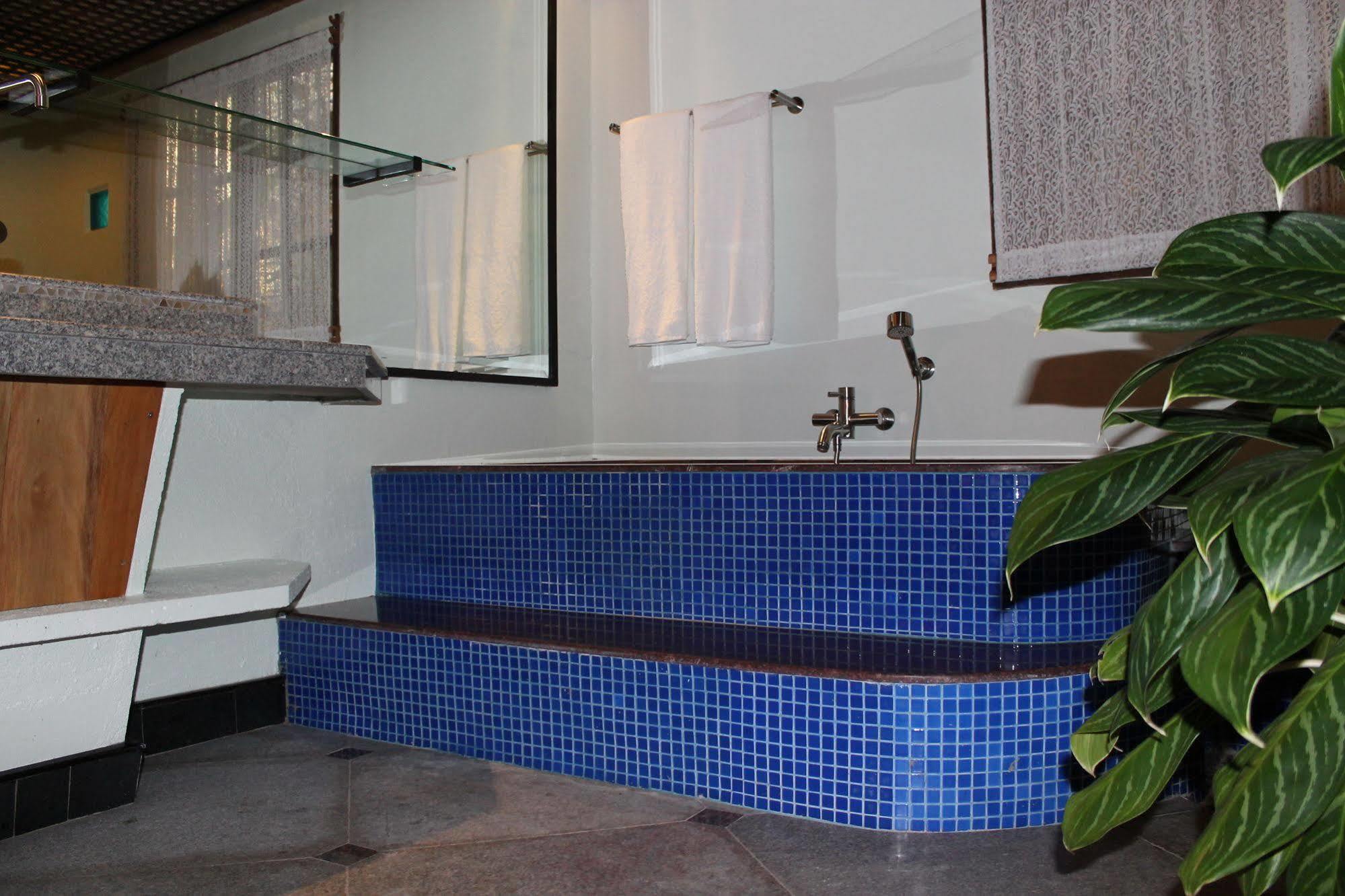Noanoa Island (Adults Only) Hotel Taytay  Ngoại thất bức ảnh