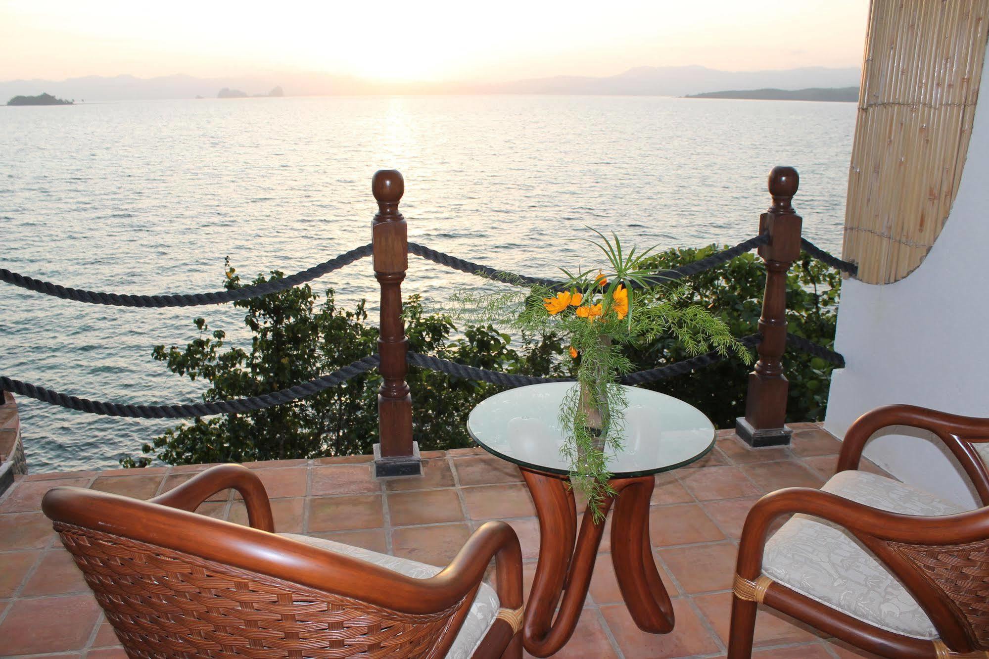 Noanoa Island (Adults Only) Hotel Taytay  Ngoại thất bức ảnh